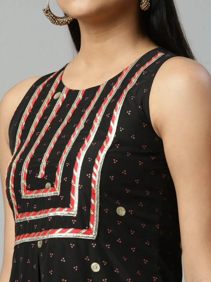 Ahalyaa Womens Black Crepe Printed Kurta Palazzo Set